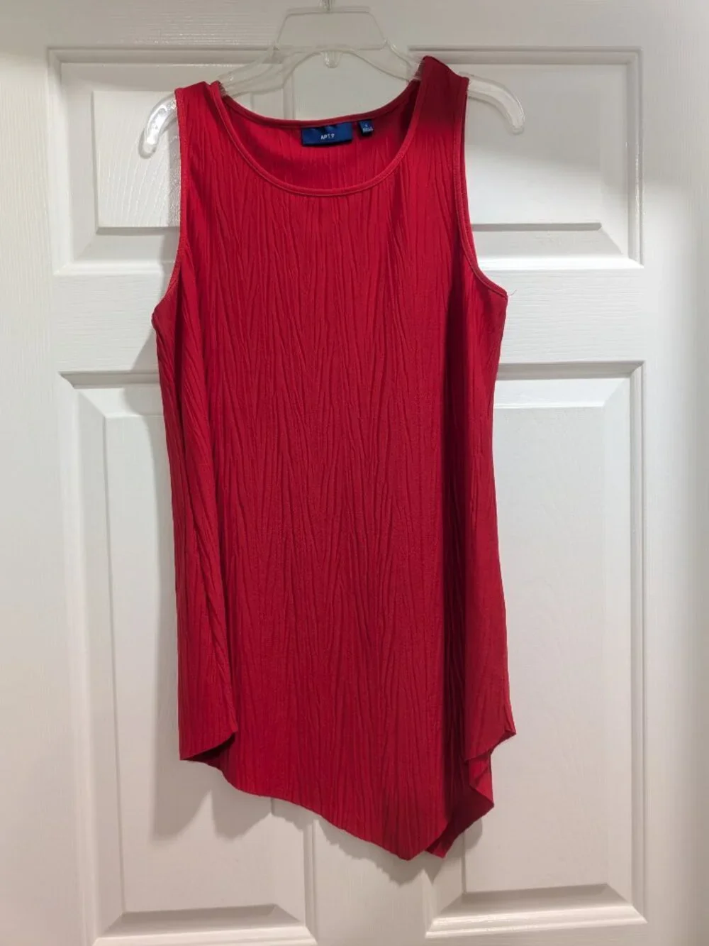 Red Apt.9 Size Small Dressy Tank Top